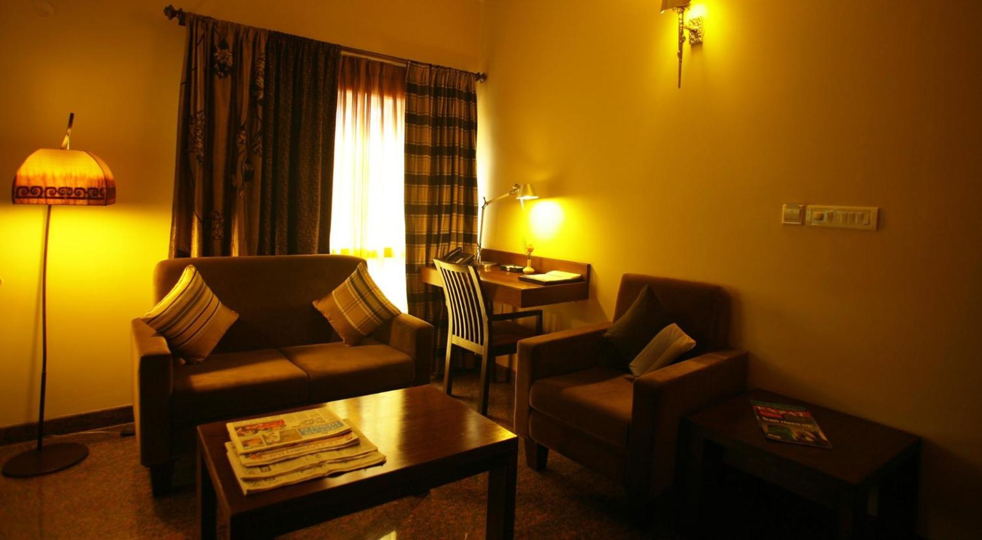 Justa Indiranagar Aparthotel Bangalore Exteriör bild