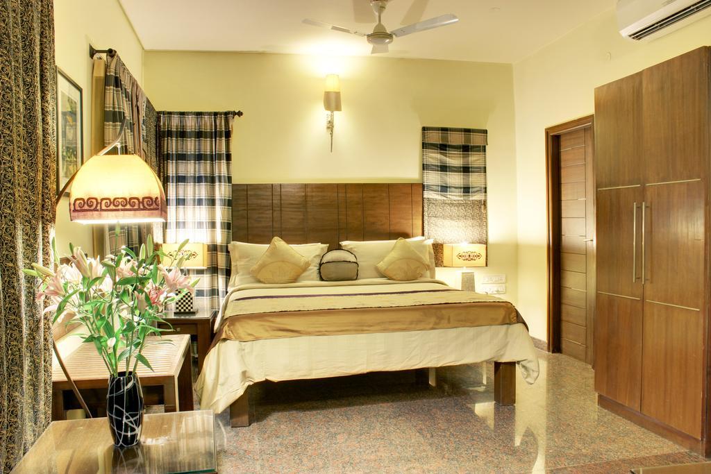 Justa Indiranagar Aparthotel Bangalore Exteriör bild