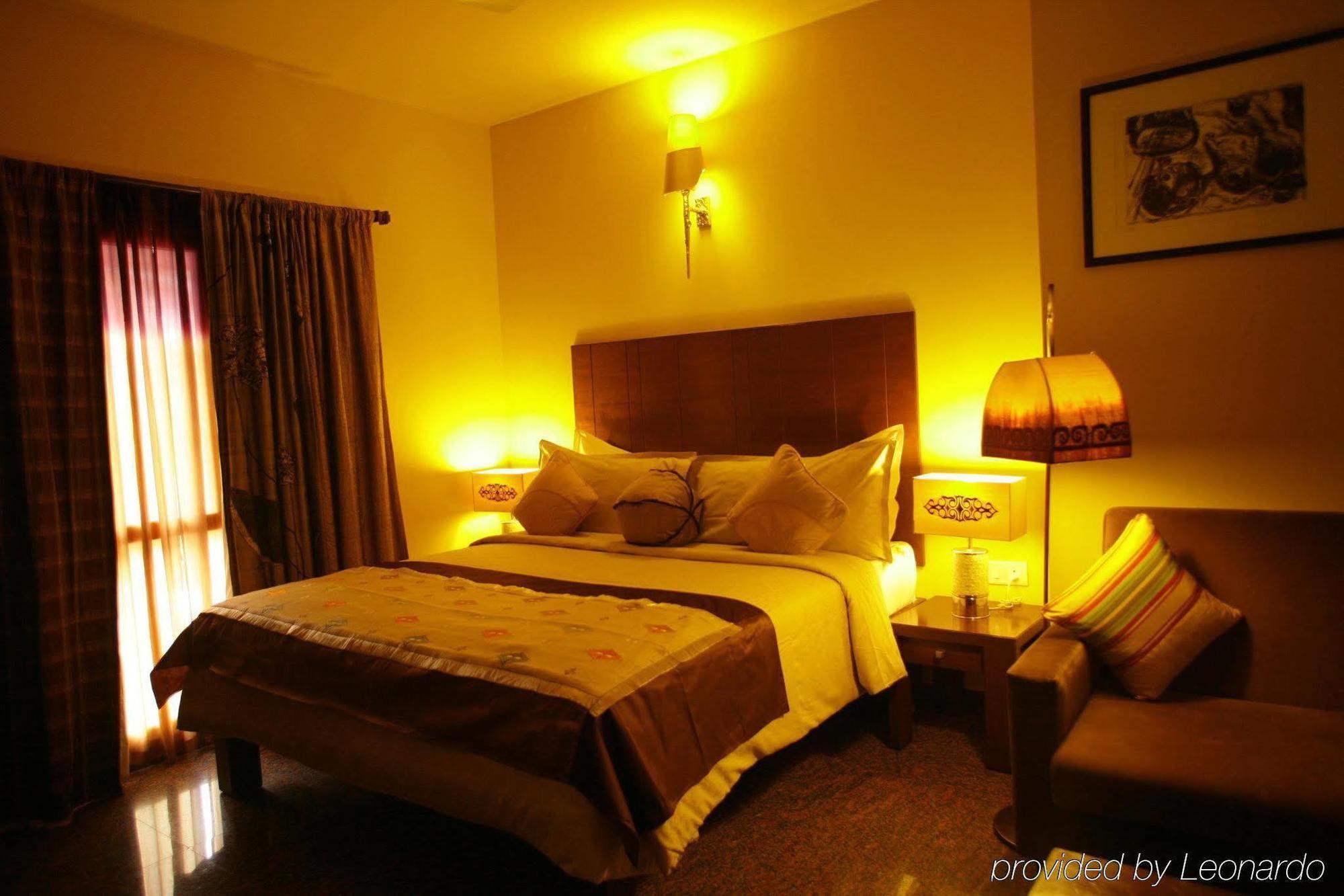 Justa Indiranagar Aparthotel Bangalore Rum bild